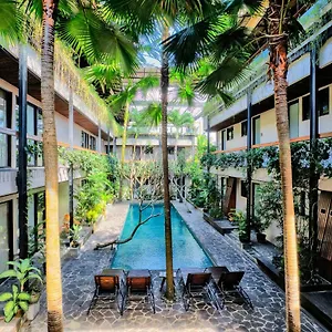Outpost Penestanan Coworking&coliving Hotel